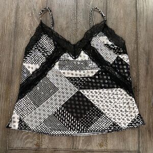 Victoria’s Secret Black and White Patterned Women's Top